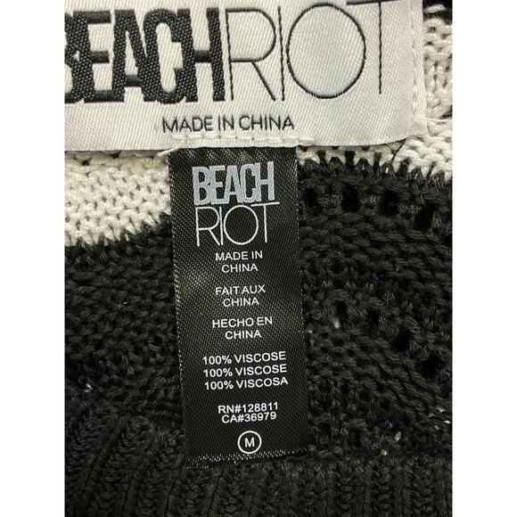 Beach Black & White Riot Sweater Size M - Picture 5 of 5